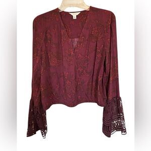 Sun & Shadow Burgundy Floral Paisley Oversized Lace Cuffs Cropped Wrap Top S